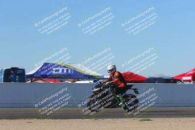 media/Nov-06-2023-Moto Forza (Mon) [[ce023d0744]]/4-Beginner Group/Session 4 (Finish Line Checker)/